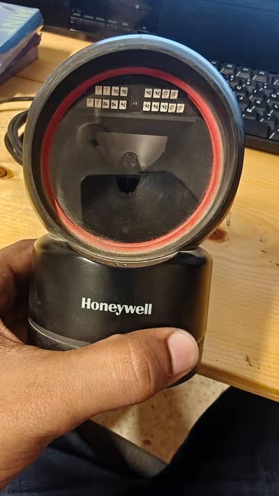 Honeywell Scanner HF680 - Used, Excellent Condition