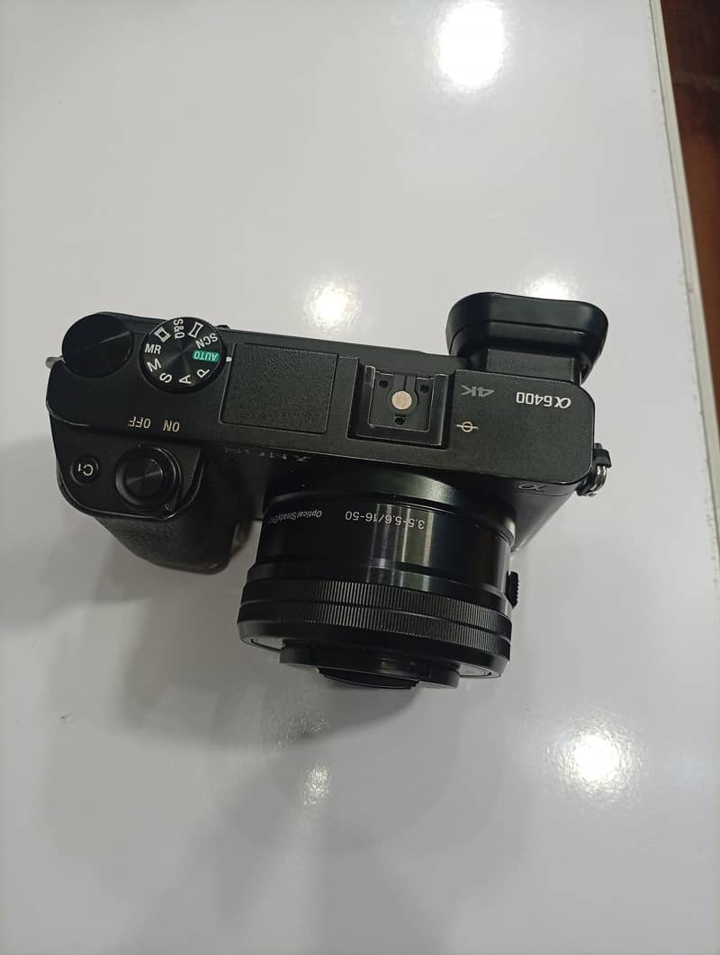 Sony A6400 0