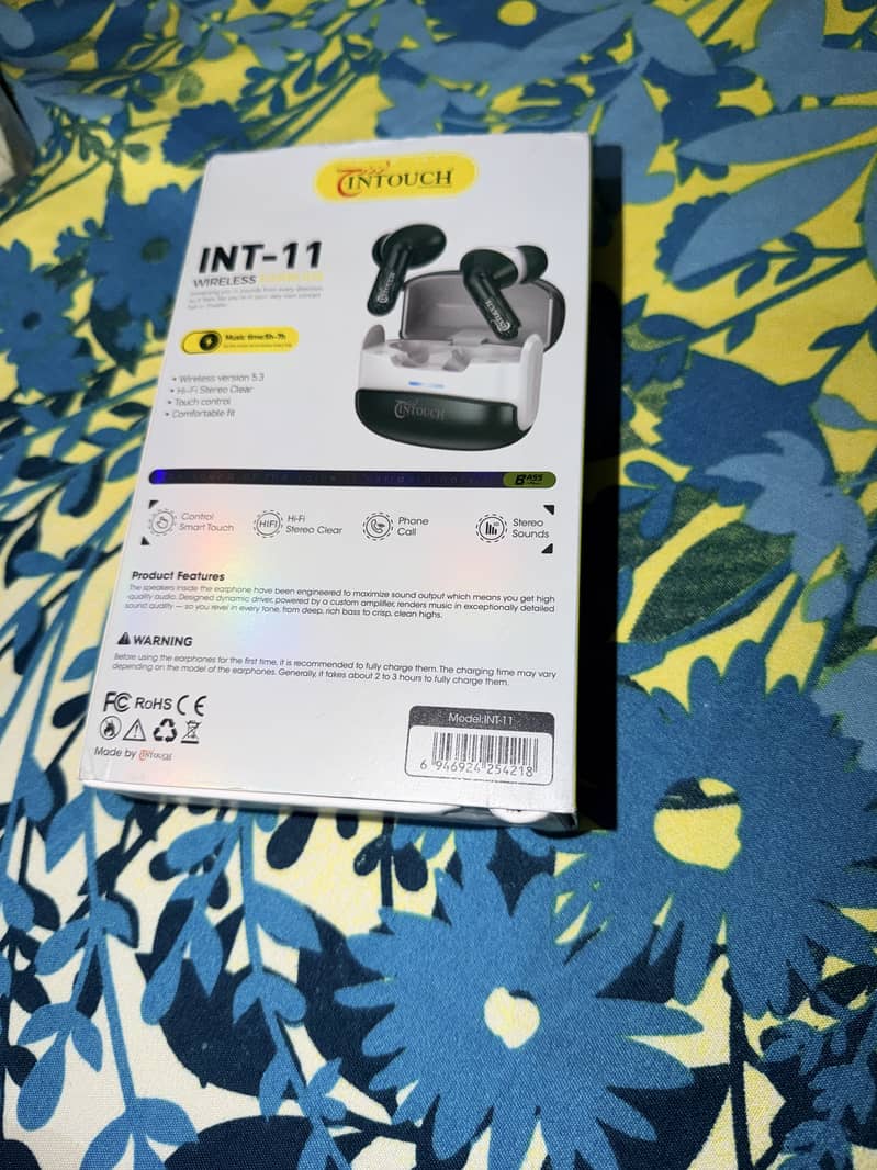 Wireless earbuds 1