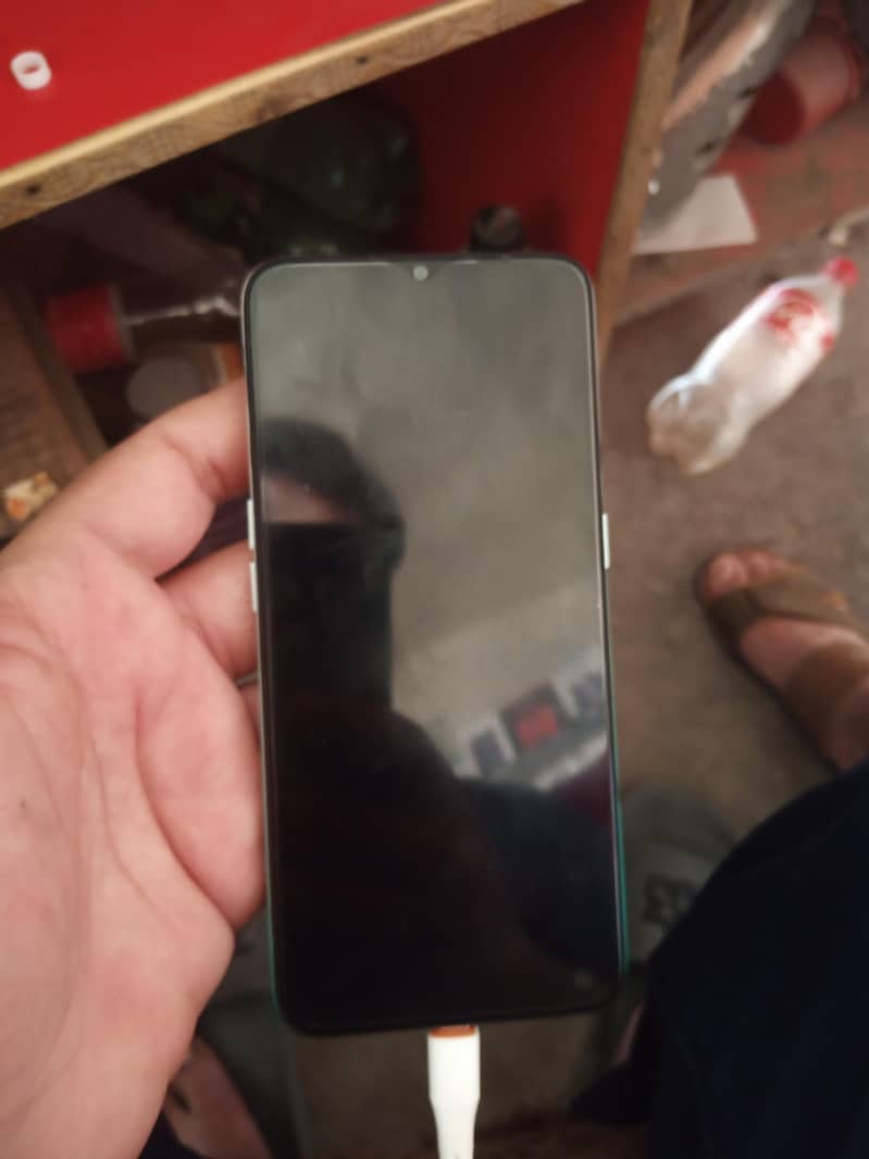 OPPO A31 2