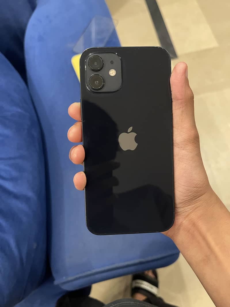 IPHONE 12 0