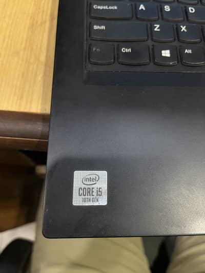 Laptop Lenovo think pad i5 10gen 8/256 urgent sale