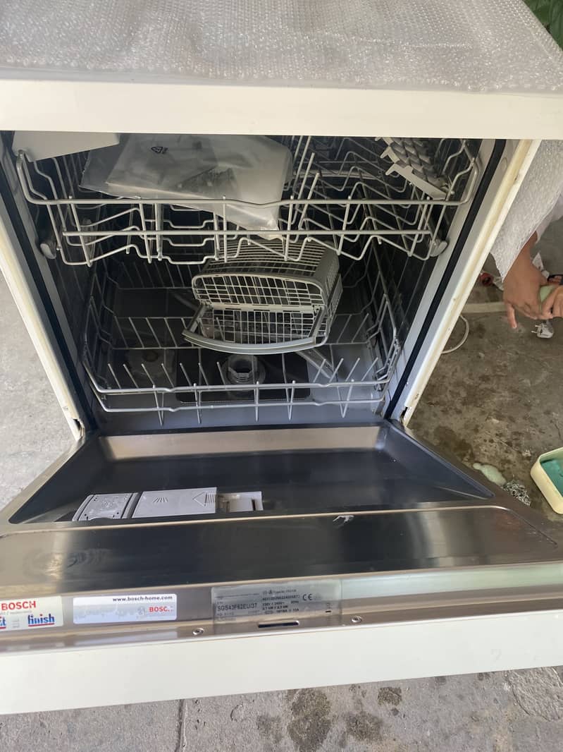 Bosh dishwasher 1