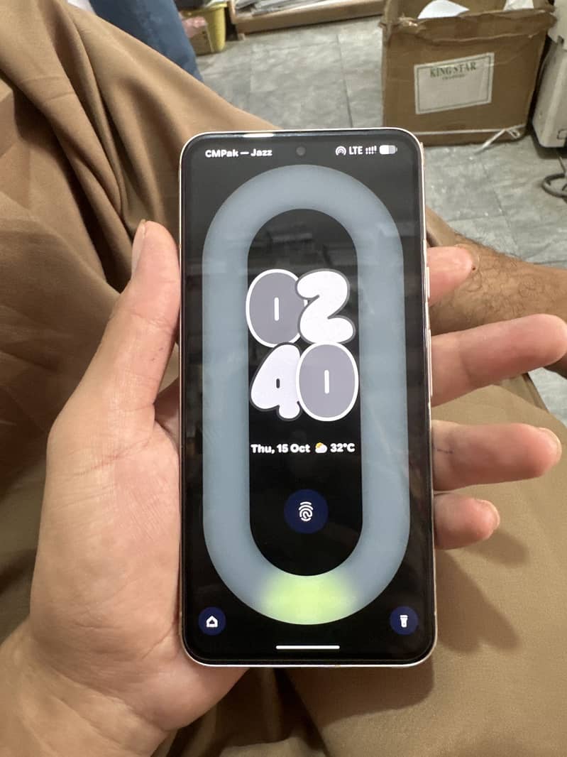 Google Pixel 8 1