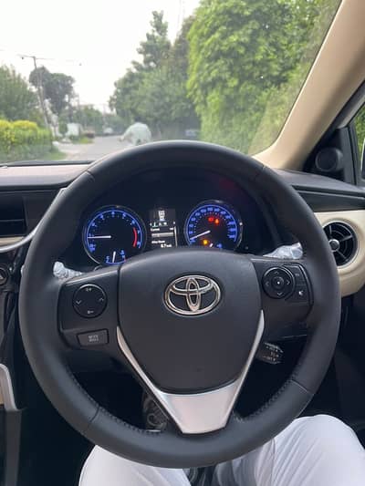 Toyota Corolla Altis Grande  2021