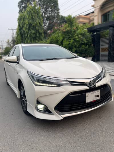 Toyota Corolla Altis Grande 1.8 2021