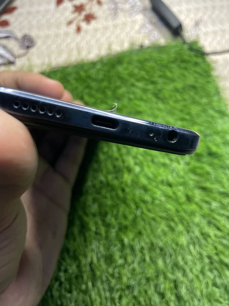 Tecno Spark 10C 4