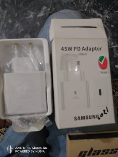 Samsung 45W PD Adapter + iphone 13 pro max glass 3