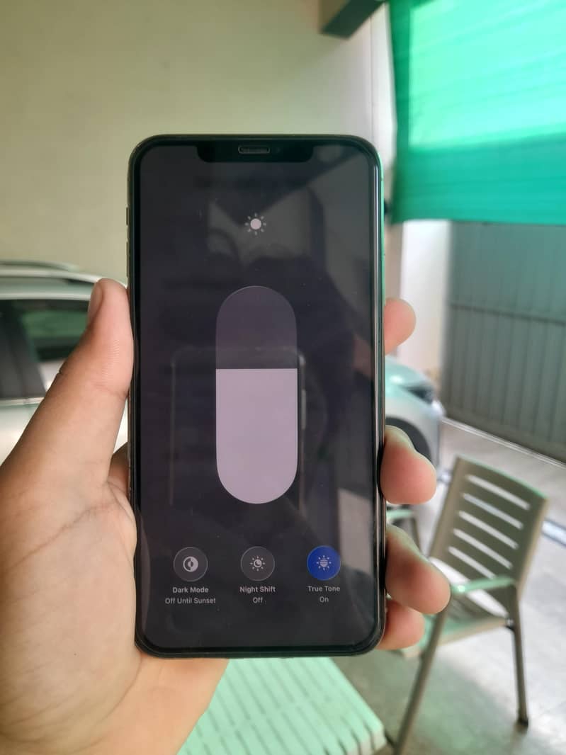 Apple iPhone 11 Pro Max 6