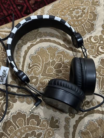 New smiggle uk headphone