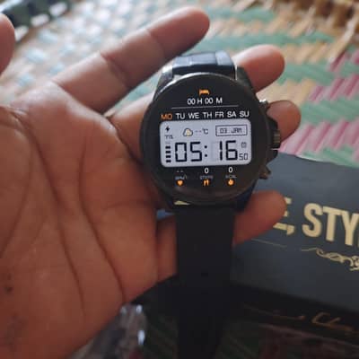 Sultan watch bones zaberdast watch hai 18000 ki li thy paiso ki need h
