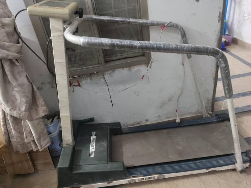 Compact Treadmill 0