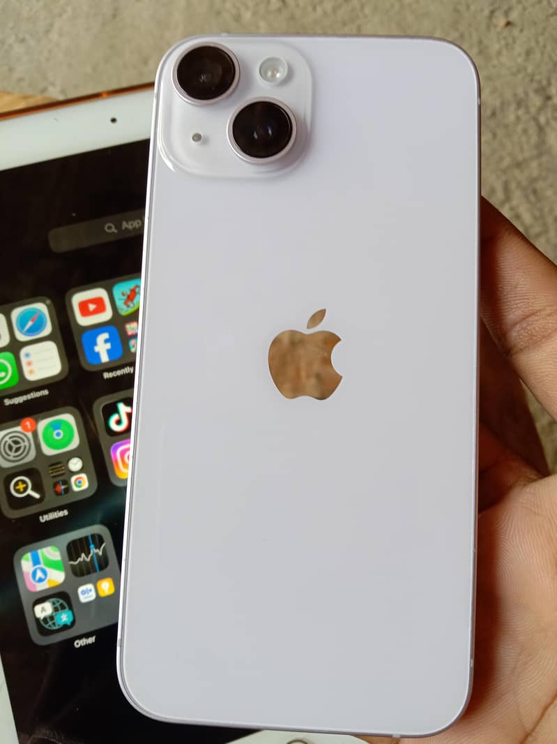 Apple iPhone 14 plus 0