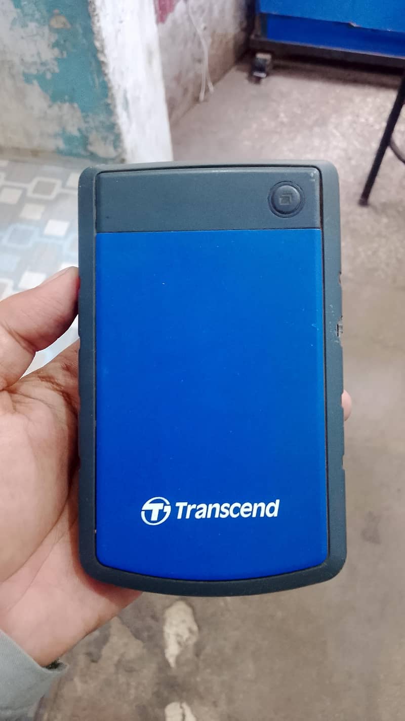2TB HARD DRIVE 0