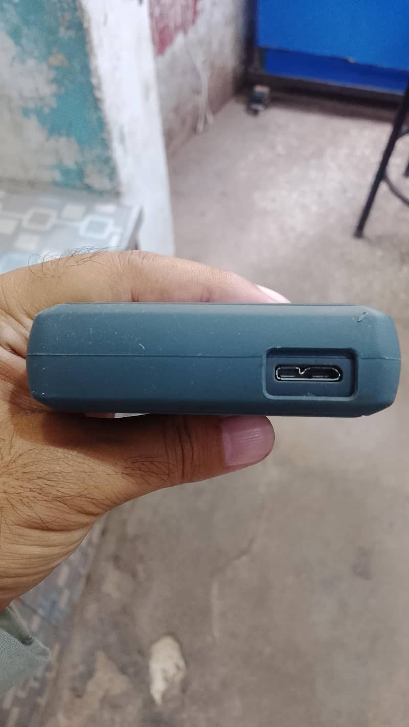 2TB HARD DRIVE 2