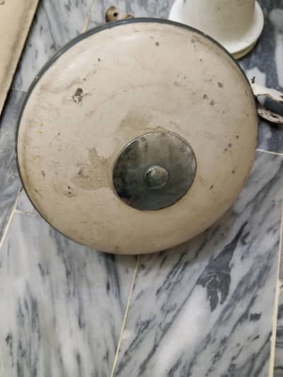 Old Ceiling Fan for Sale – Not Working – Spare Parts / Repair