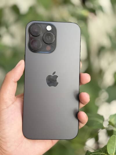 Apple iPhone 16 Pro Max