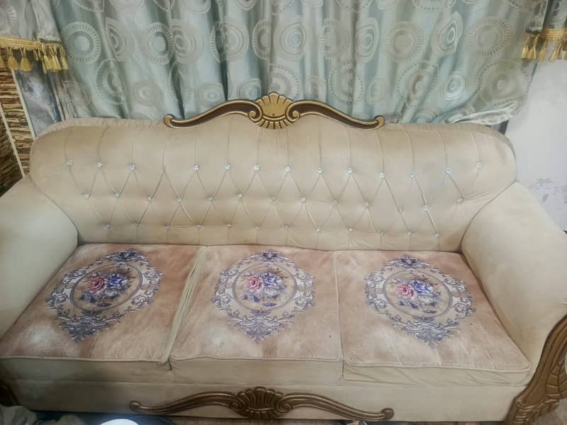 5 seater sofa 0