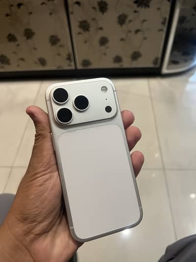 Iphone 17 pro jv