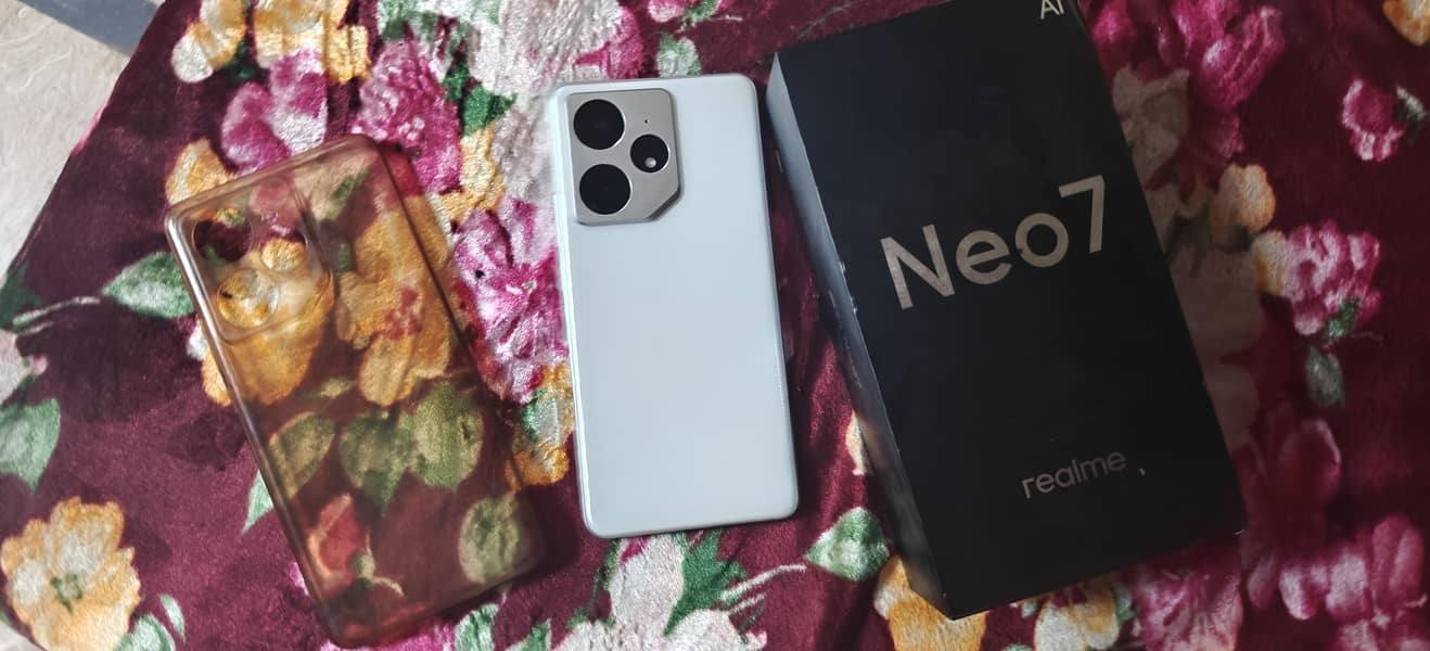 Realme Neo7 7