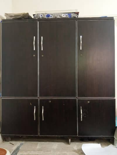 3 door wardrobe good condition all Ok 6 by 7 scf