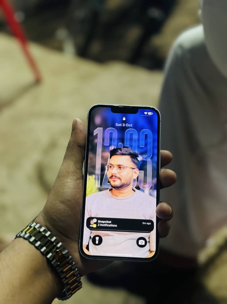 Apple iPhone 14 4