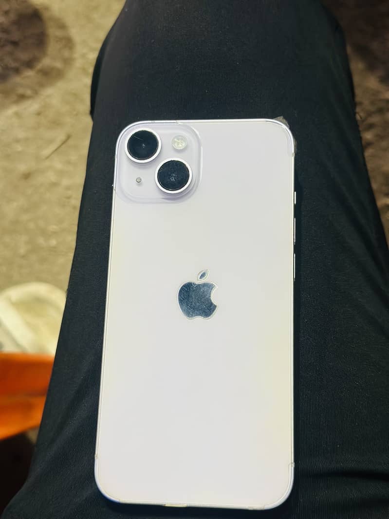 Apple iPhone 14 9