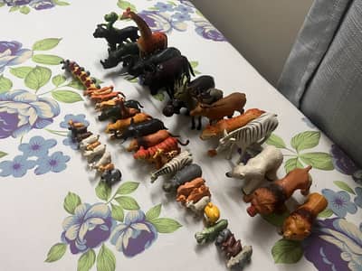 Huge Collection of Wildlife, Animal Toy Figures (Set of 52 Pieces)