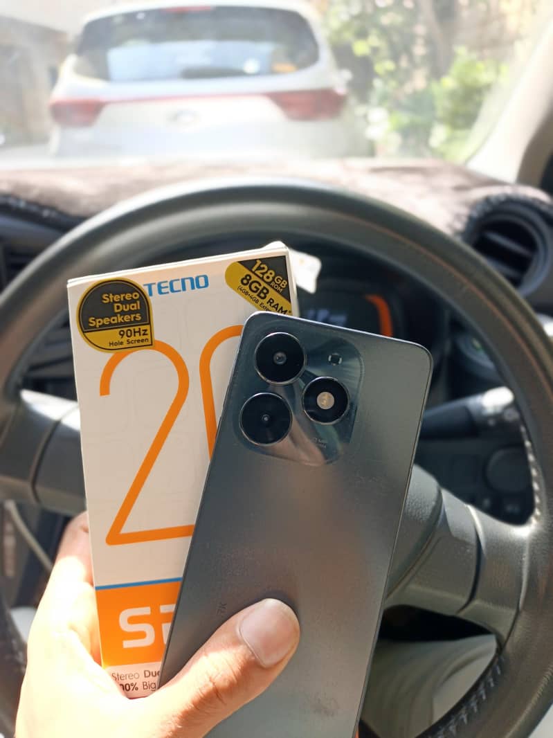 Tecno Spark 20C 0