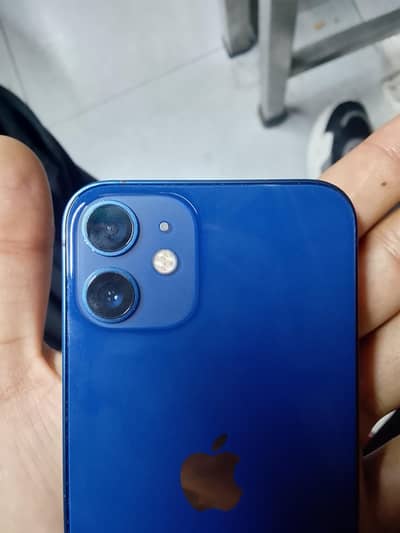 Apple iPhone 12 mini