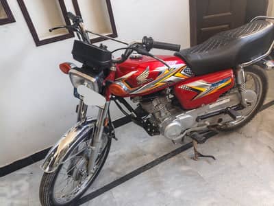 Honda CG 125 2025