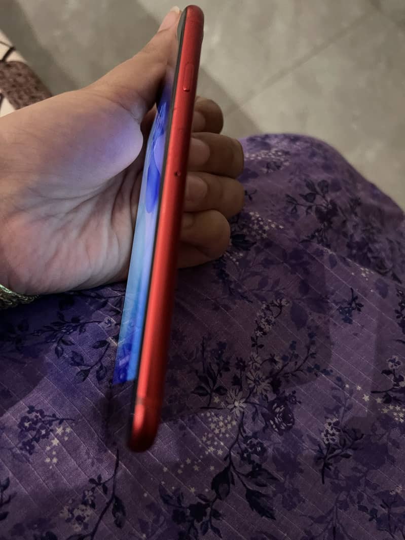 Apple iPhone SE 7