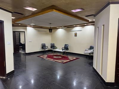 1 Kanal Separate Stairs Upper Portion For Rent Johar Town (Near LDA Office Ready to Moved