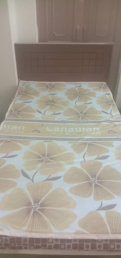 single bed new condition with mattress