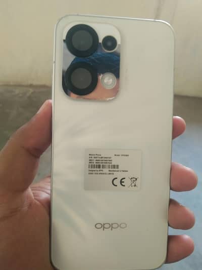 OPPO Reno 13
