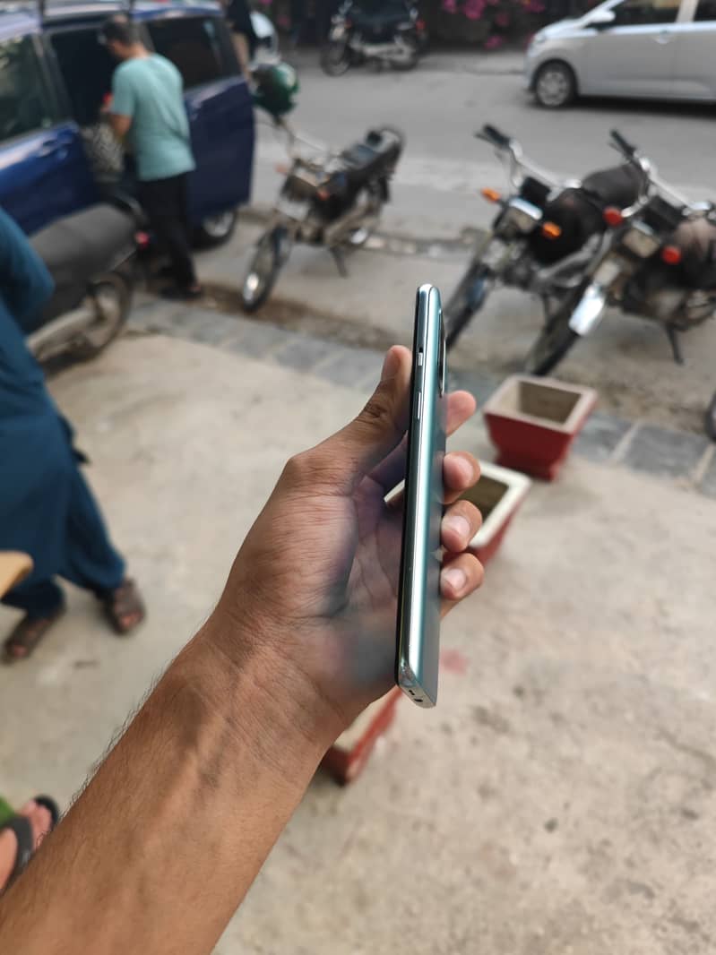 One Plus 8T 3