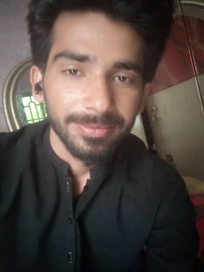 Tando adam house boy -fb area karcahi live-in job Chahiya