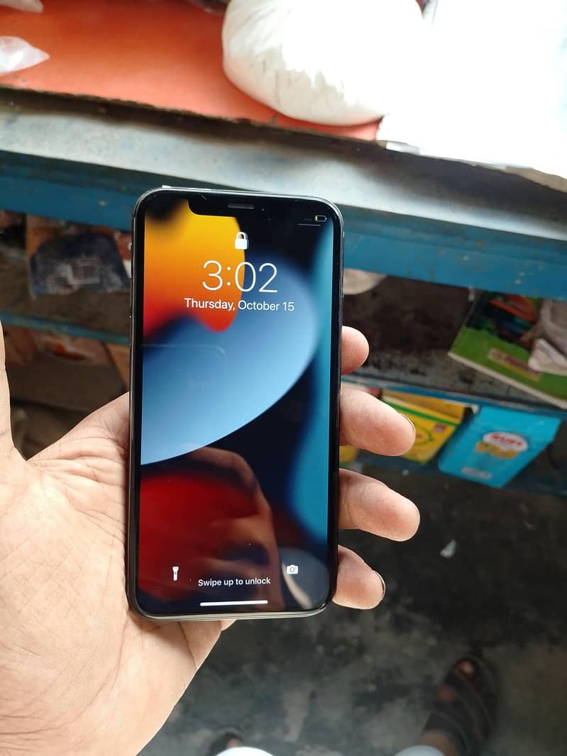 Apple iPhone X 2