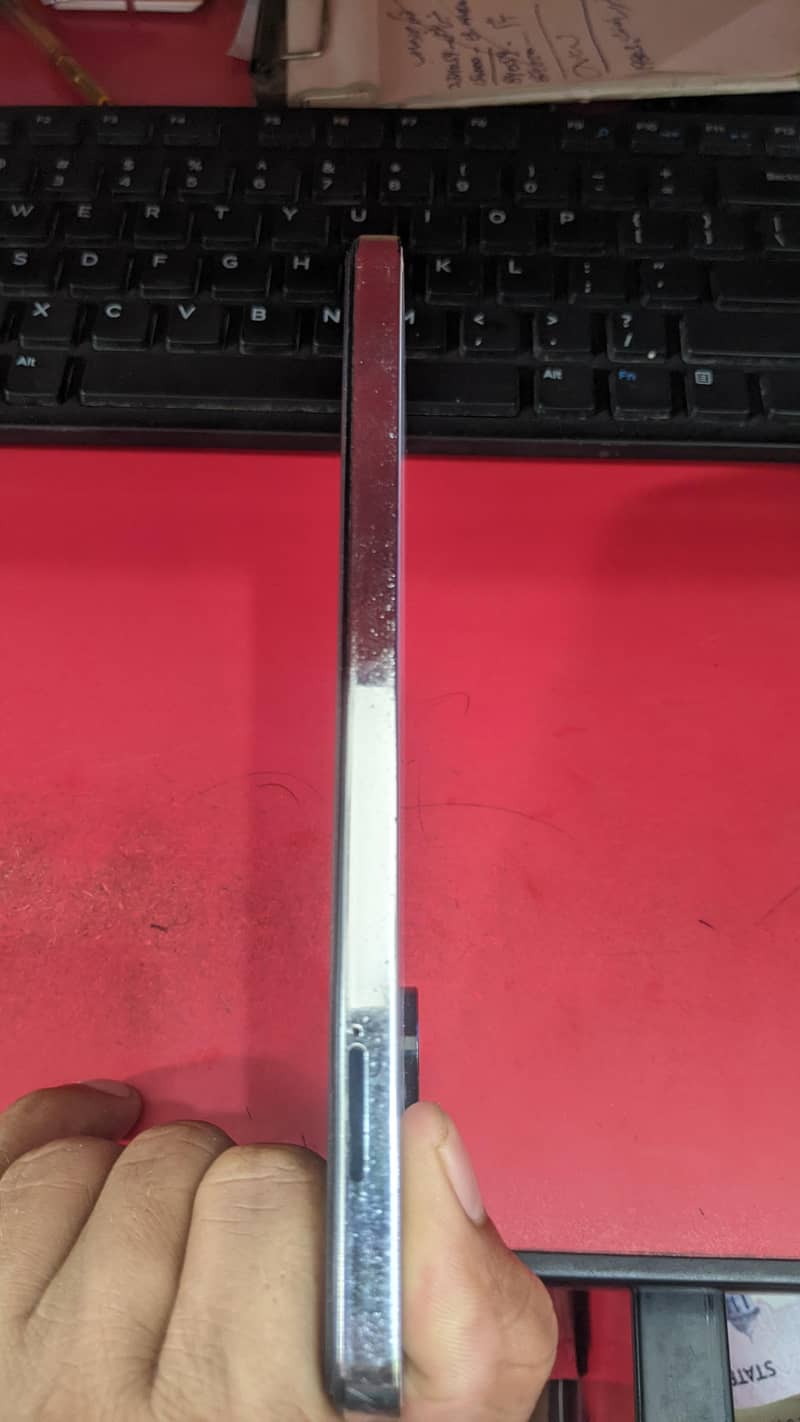 Tecno CAMON 20 9