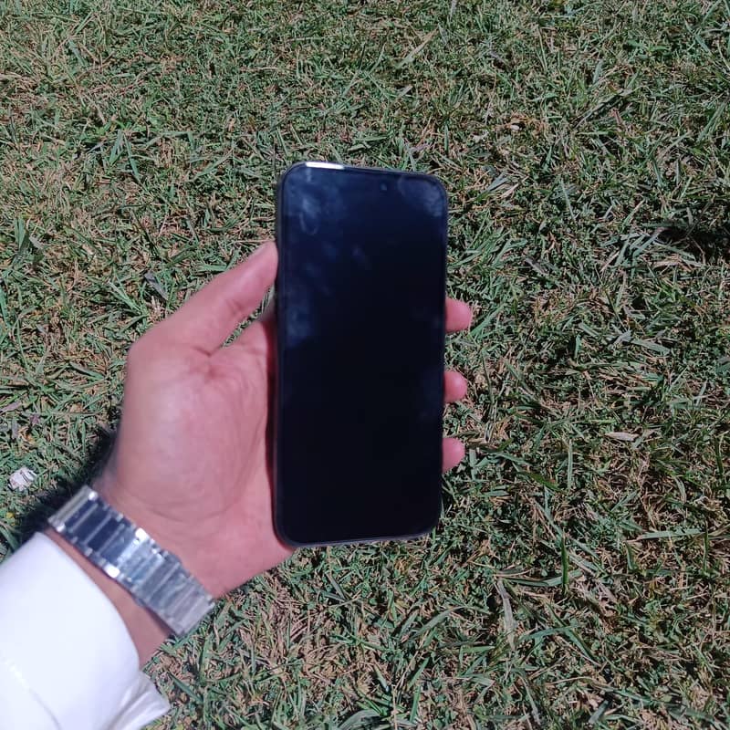 Apple iPhone 16 Pro Max jv 6