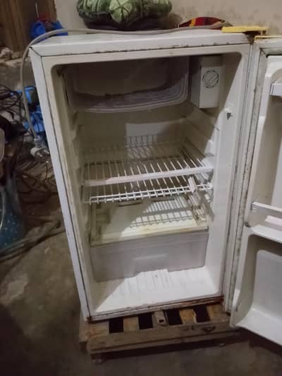 Signature Single Door Refrigerator – Excellent Cooling