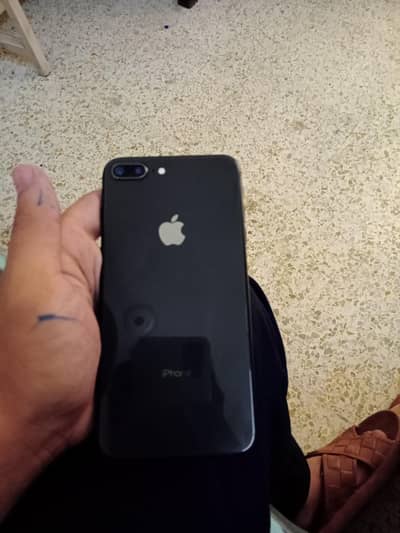 Apple iPhone 8 Plus