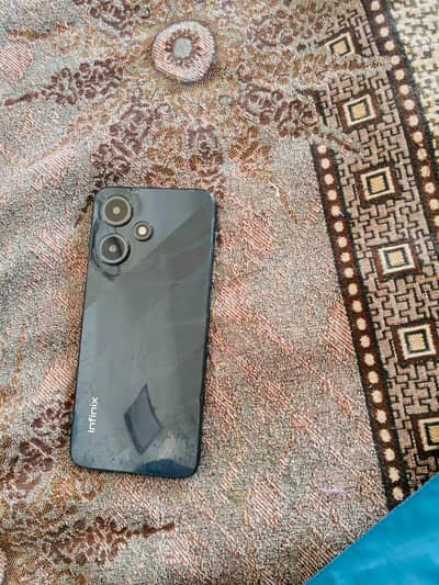 Infinix Hot 30 Play