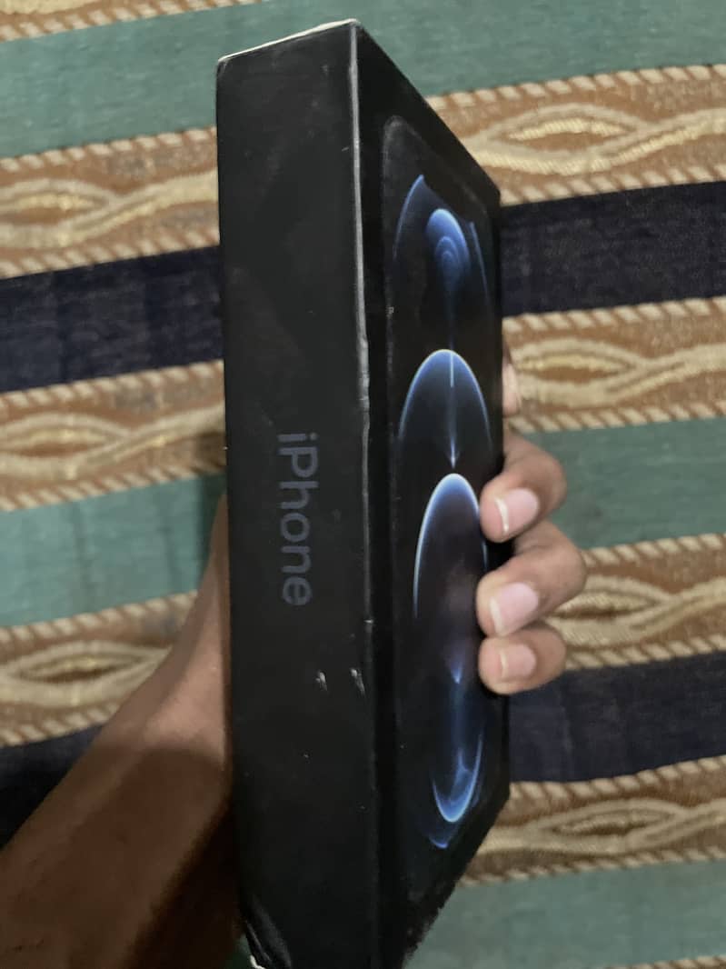 Apple iPhone 12 Pro 0