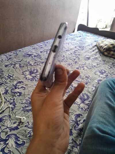 Infinix Hot 11 Play