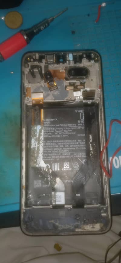 Xiaomi Redmi Note 7 parts available