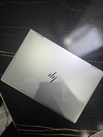 HP EliteBook x360 1030