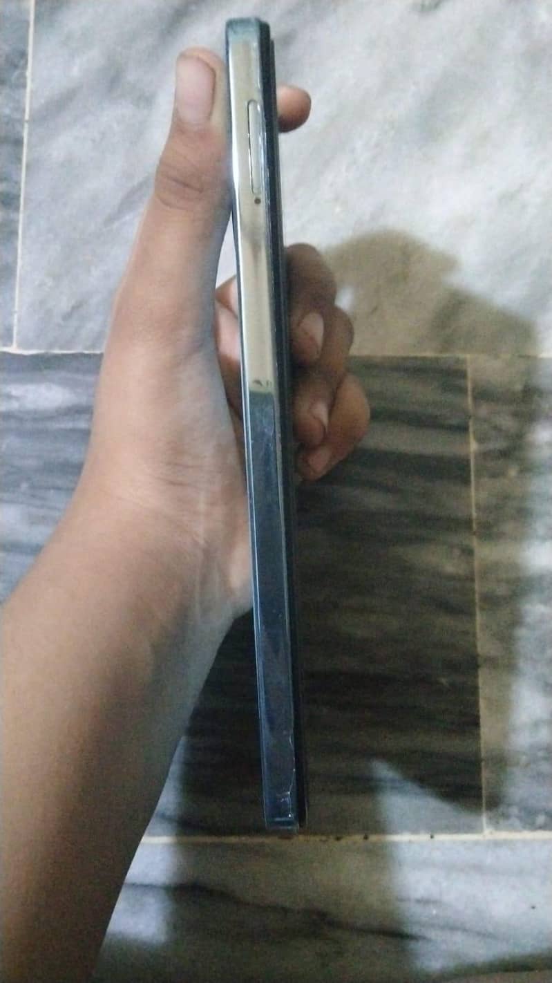 Tecno Spark 20 2
