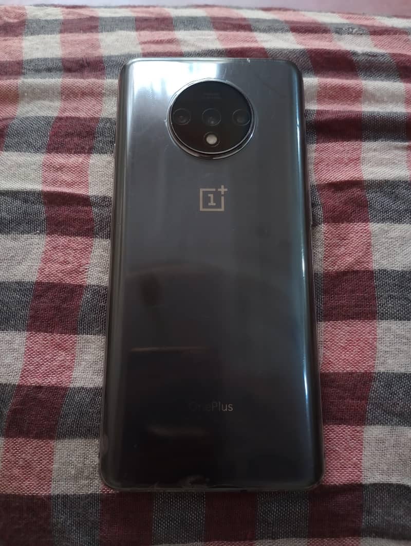 One Plus 7T 1