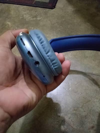 p9 Bluetooth headphones